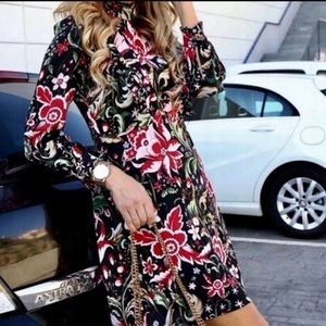 NEW! ZARA Vintage Long Sleeve Floral Print Red Black Dress Bloggers Favorite